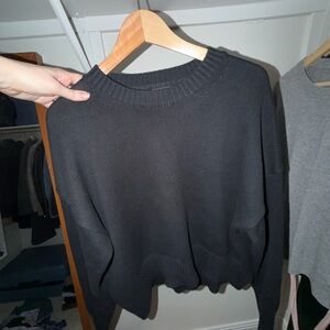 Quince black Women's Crew Neck Sweater